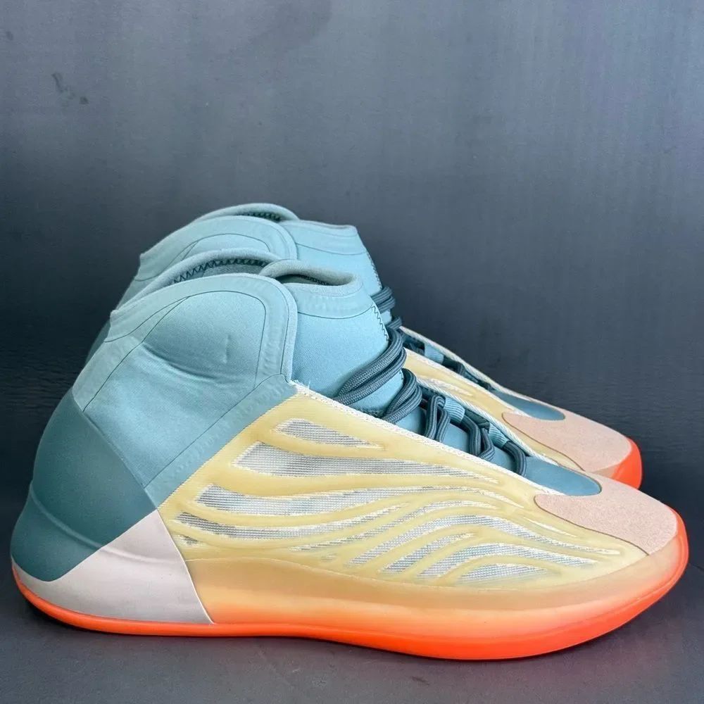 adidas Yeezy Quantum 'Hi-Res Coral' athletic sneaker shoes men’s size 12